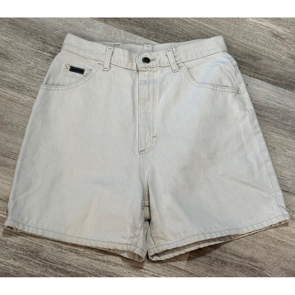 Lee Riders Women`s Beige Denim Shorts High Waisted Relaxed Fit Size 8
